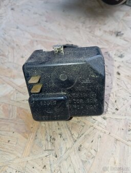 Regulační relé, filtry olejové, spínací skříňky - 13