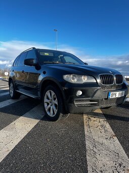 BMW E70 4.8i.  7 míst  Top🚀 - 13