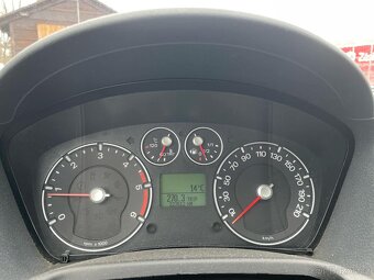 Na prodej – Ford Fiesta 1.4 - 13