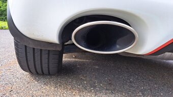 Kia Ceed 1.6 GT line, jen 65tkm, 2x alu, 1. majitel, TOP - 13