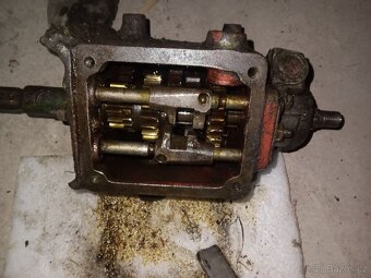 Malotraktor/fréza domácí výroby na opravu nebo díly - 13