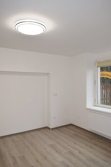 Dlouhodobý pronájem pěkného bytu 2+1 ve Dvoře Králové - 13