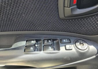 Hyundai Tucson 2.0-4x4-TAŽNÉ 1,6t-NÍZKÉ KM - 13
