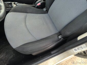 Peugeot 206, KLIMA,PĚKNÝ145KM,FACELIFT,1MAJ - 13