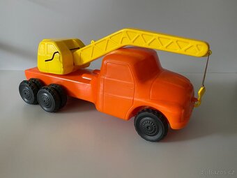 jeřáb tatra gumotex stará hračka hračky retro ites igra kdn - 13