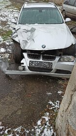 BMW e91 320d 2.0d - 13