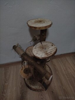 Stromy pro osmáky/činčily - 13