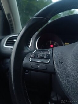 VW Golf 6 STYLE 1.2Tsi 77kw plný servis, 1.majitelka - 13