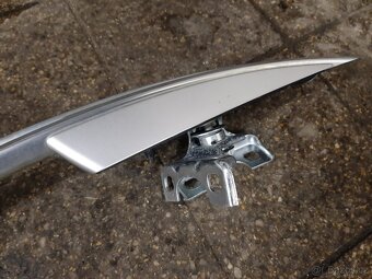 VW Touran facelift - přední  nárazník, přední kapota - 13