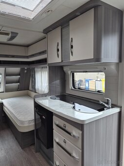 Karavan Hobby 475 - 13