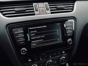 ŠKODA OCTAVIA COMBI III 2.0TDI 110KW DSG STYLE 2016 - 13