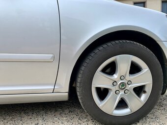 Škoda octavia 2 1.6 TDI 77kw | DE | 157tis km | 1. Majitel | - 13