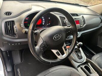 Kia sportage 4x4 automat - 13