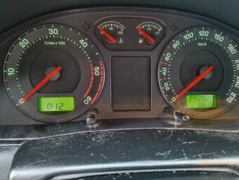 Superb 2.0 tdi 103kw 2006 - 13