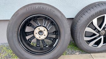 Alu kola originál 5x100 r15 vw Polo letní pneu - 13