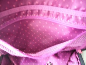 Prodám 2 studentské batohy - 13