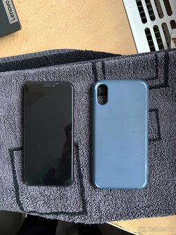 iPhone XS 64GB vesmírně šedá - 13