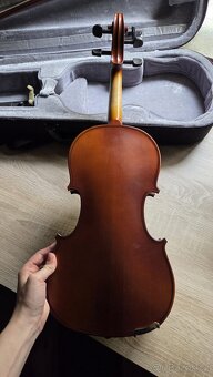 ZAČÁTEČNICKÝ HOUSLOVÝ SET - 13