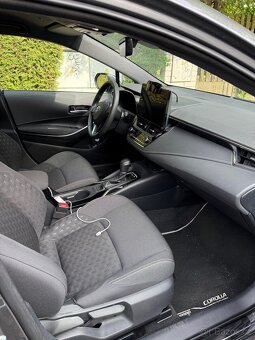 Toyota Corolla 2023 km- 20,000 - 13