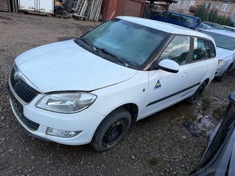 Škoda Fabia 2 lift  1.6Tdi  nepojízdná - 13