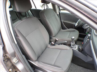 Renault Clio 1,2 TCe KLIMA - 13