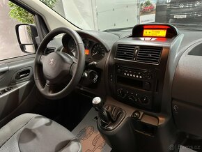 Peugeot Expert 1,6 HDI POJÍZDNÁ DÍLNA TAŽNÉ 99.000 KM - 13