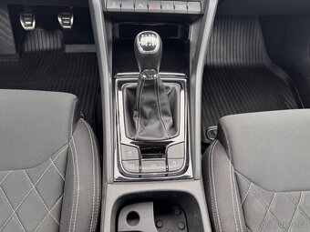 Škoda Karoq Sportline, 2019, man., 110kW, el. kufr - 13