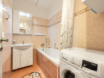 Pronájem bytu 3+1, Rajmonova, Kobylisy, 25900 Kč/měs, 67 m2 - 13
