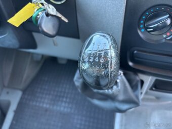 Volkswagen Crafter, 2,5 TDi 100kW - 13