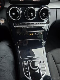 Mercedes-Benz C - 13