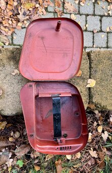 Jawa CZ kyvacka, CZ - kastlík na baterii - 13