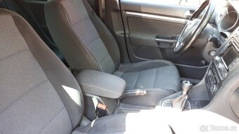 Volkswagen Golf 6 1.6tdi 77kw - 13