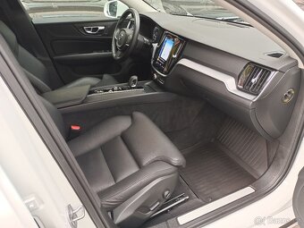 Volvo V60 Diesel 145kW Geartronic 63tkm - záruka Autodraft - 13