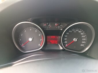 FORD MONDEO 1.6i benzín-92KW - 13