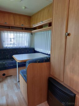 Prodám karavan Hobby 400sf,r.v.2004 + mover + předstan. - 13