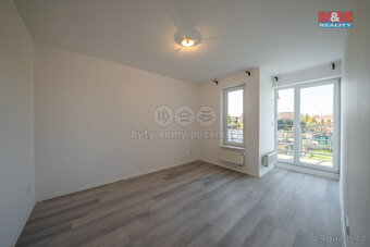 Prodej rodinného domu, 180 m², Syrovice - 13