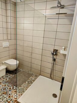 PRONÁJEM DOMU KOTVRDOVICE - 13