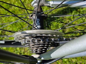 Trek 7300 FX velikost L-XL - 13