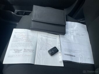 TOYOTA COROLLA VERSO 1.8 VVT-i , 7 míst, 119 000 km - 13