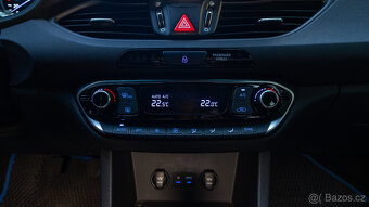 Hyundai i30 Kombi 1.4 T-GDI (140 koní) - manual - 13
