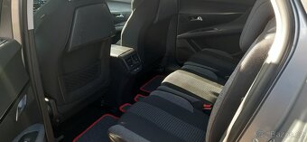 Peugeot 5008 2.0 Hdi rv.2017/10 - 13