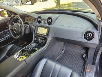 Jaguar XJ 3.0 D 202kW V6,Premium,Luxury,2015,Panorama,Xenon. - 13