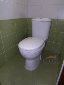 Prodej budovy 4+1 s velkým pozemkem, Křišťanovice - 13