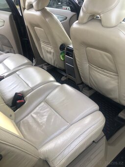 Volvo XC90 2,4 D5 AWD 136kw - 13