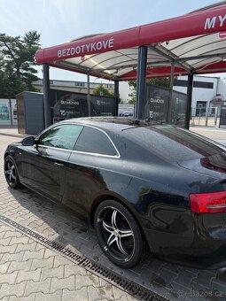 Prodám Audi A5, S-line, 2.0l TDI, 4x4 - 13
