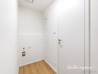 Pronájem bytu 2+kk, K Učilišti, Štěrboholy, 24500 Kč/měs, 60 - 13