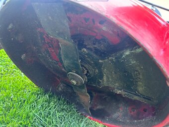 Motorová sekačka s elektrickým startérem - 13