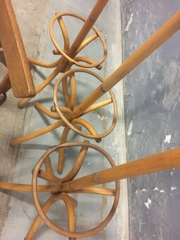 VESAK TON / THONET - 13