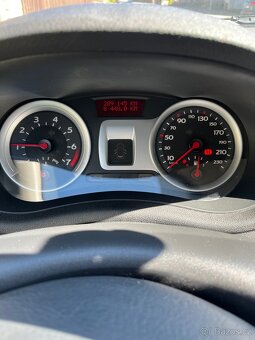 Renault Clio 1.2 - 13