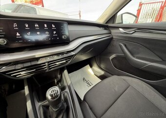 Škoda Octavia TSI 81kW Active 22tKm benzín manuál 81 kw - 13